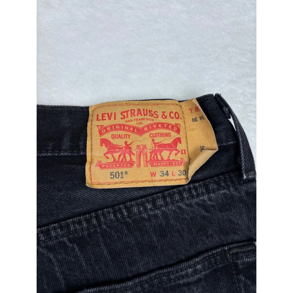 Levis 501 Mens 34x30 Jeans Fuzzy Black Washed Denim Grungy Fades